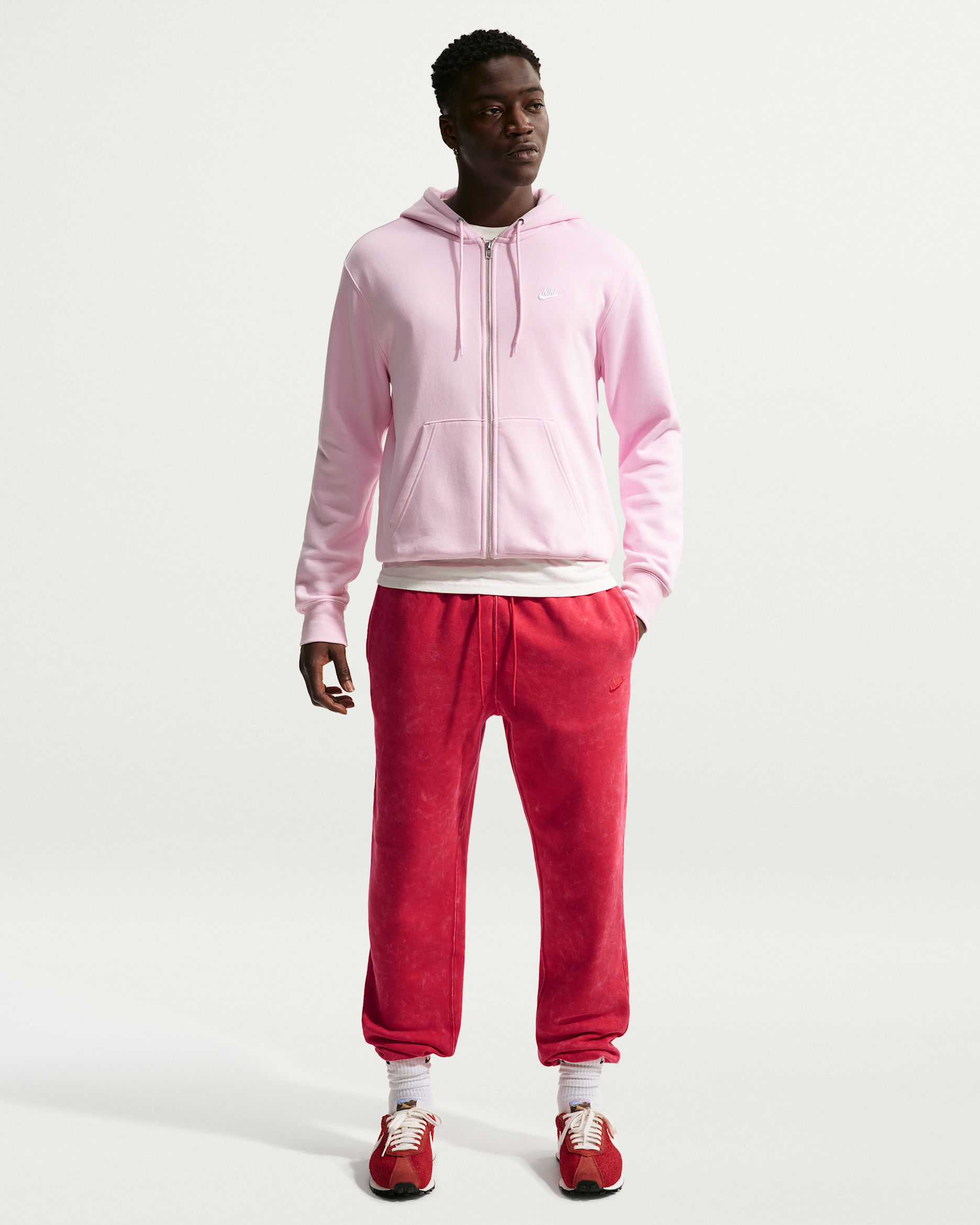 NIKE ナイキ Nike Sportswear Club Men's Washed Cuffed Fleece Pants. Nike.com